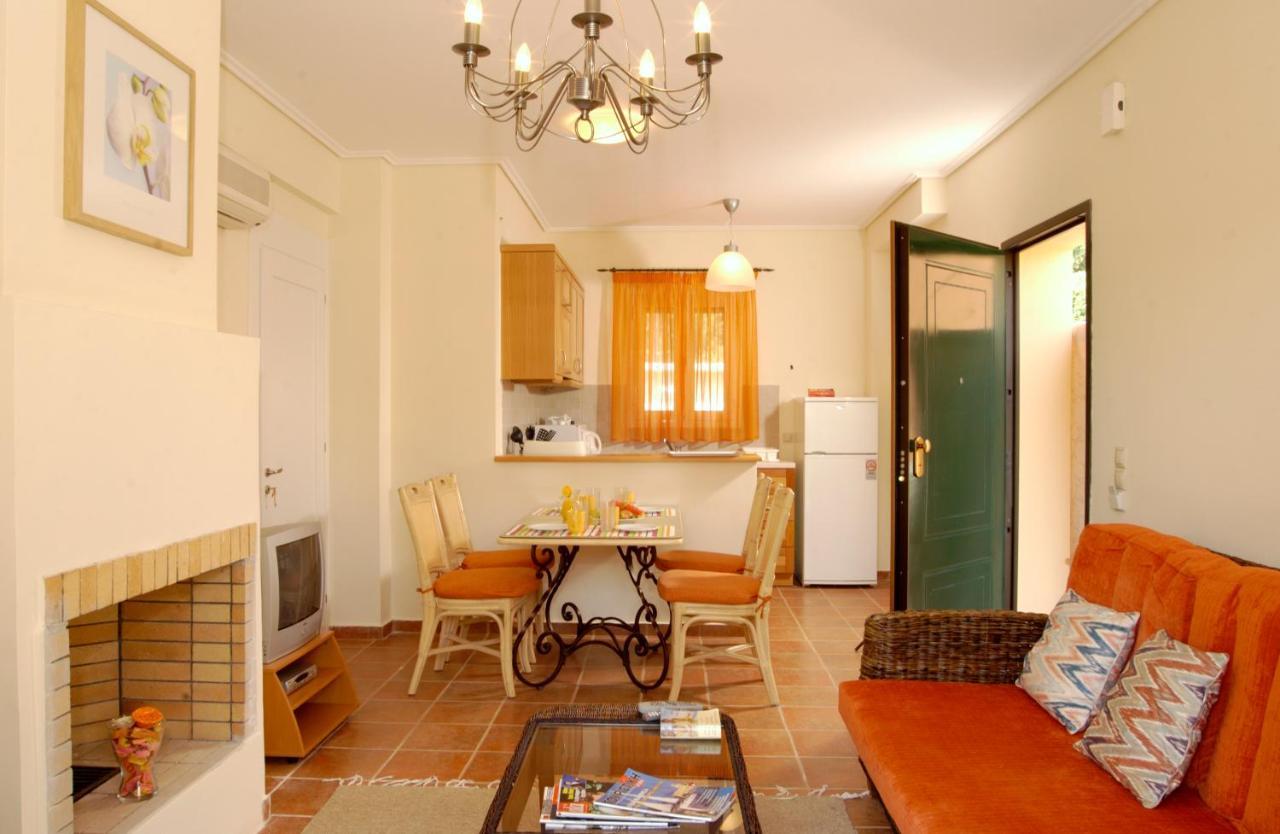 La Riviera Barbati Seaside Apartments & Villas מראה חיצוני תמונה