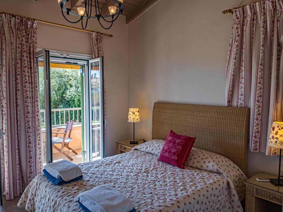La Riviera Barbati Seaside Apartments & Villas מראה חיצוני תמונה